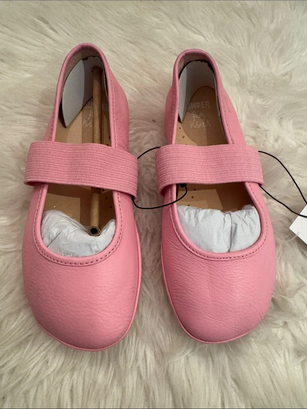 NWT Size 1 Camper Shoes Pink Sella Bombon Mary Jane Shoes with Elastic Strap!